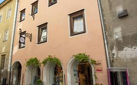 Traditional Old Town Apartment